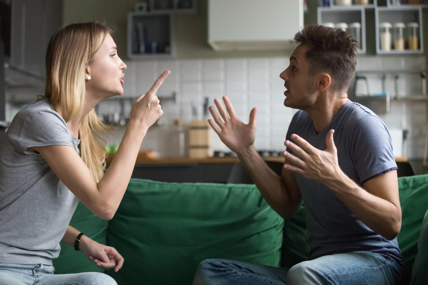 How To Deal With Gaslighting In A Relationship Or Marriage (Protect Your Sanity) 17 How To Deal With Gaslighting In A Relationship Or Marriage (Protect Your Sanity)