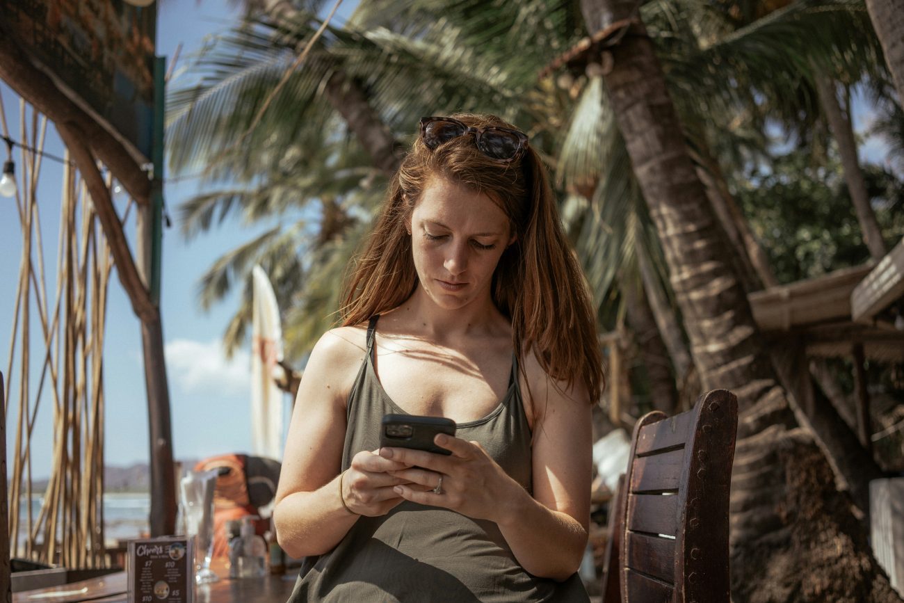 How To Tell If A Girl Is Losing Interest Over Text (7 Red Flags &Amp; How To Fix It) 40 How To Tell If A Girl Is Losing Interest Over Text (7 Red Flags &Amp; How To Fix It)