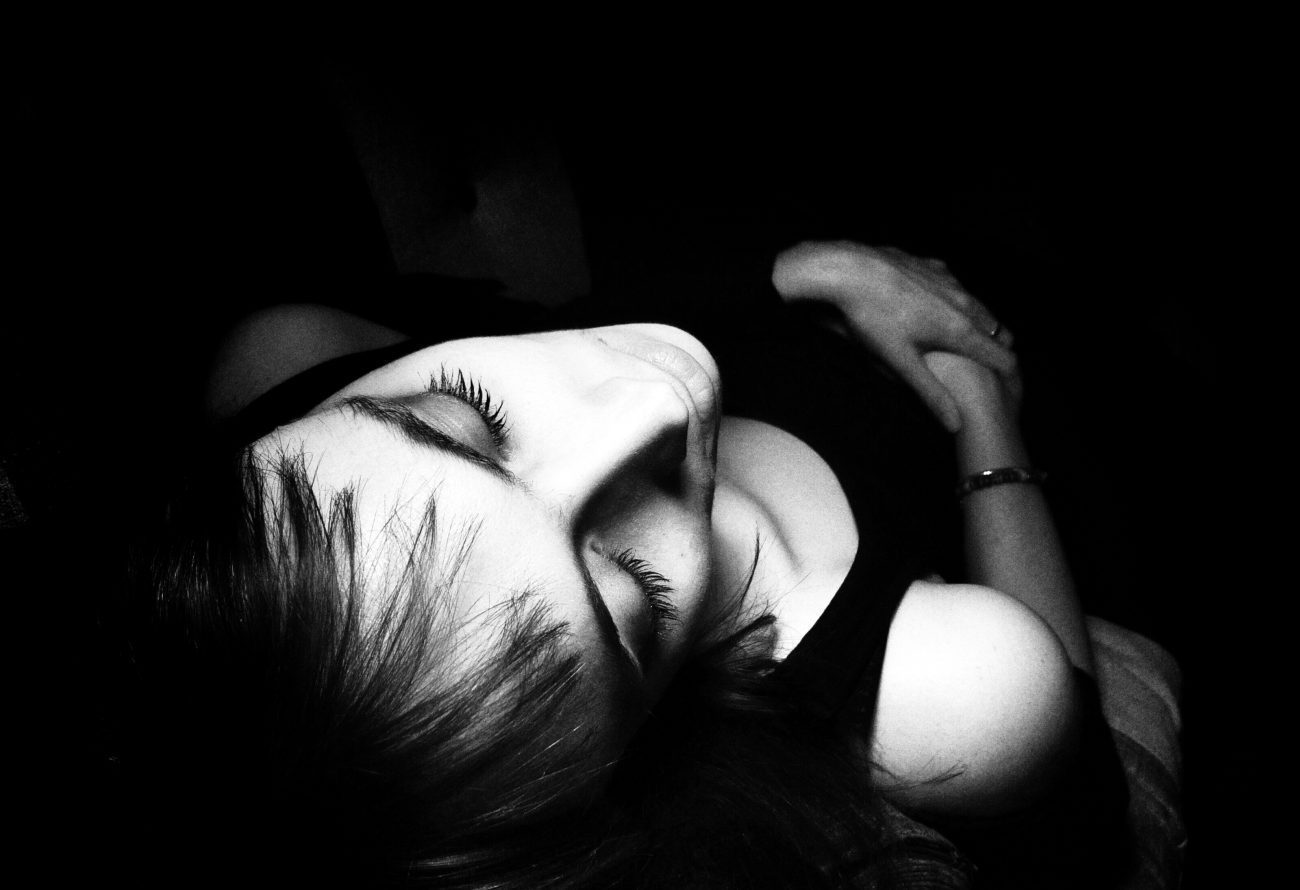 Dark Desires Of A Woman: What She Secretly Wants (But Never Tells) 26 Dark Desires Of A Woman: What She Secretly Wants (But Never Tells)