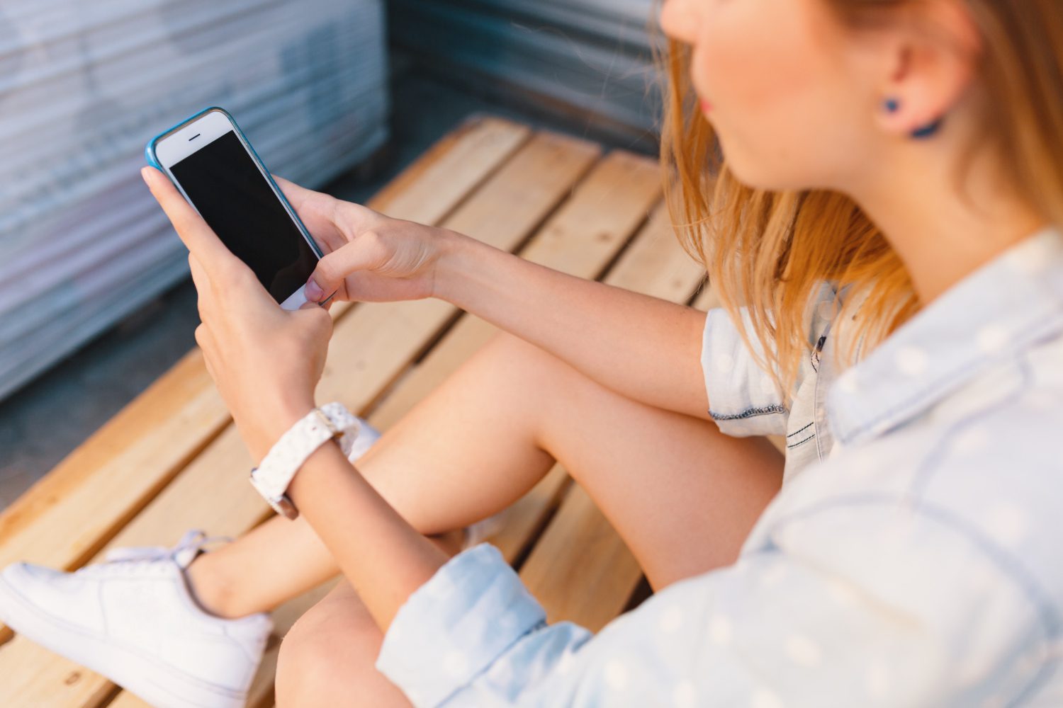 She Only Texts When She Needs Something? Here’s How To Regain The Power 22 She Only Texts When She Needs Something? Here’s How To Regain The Power