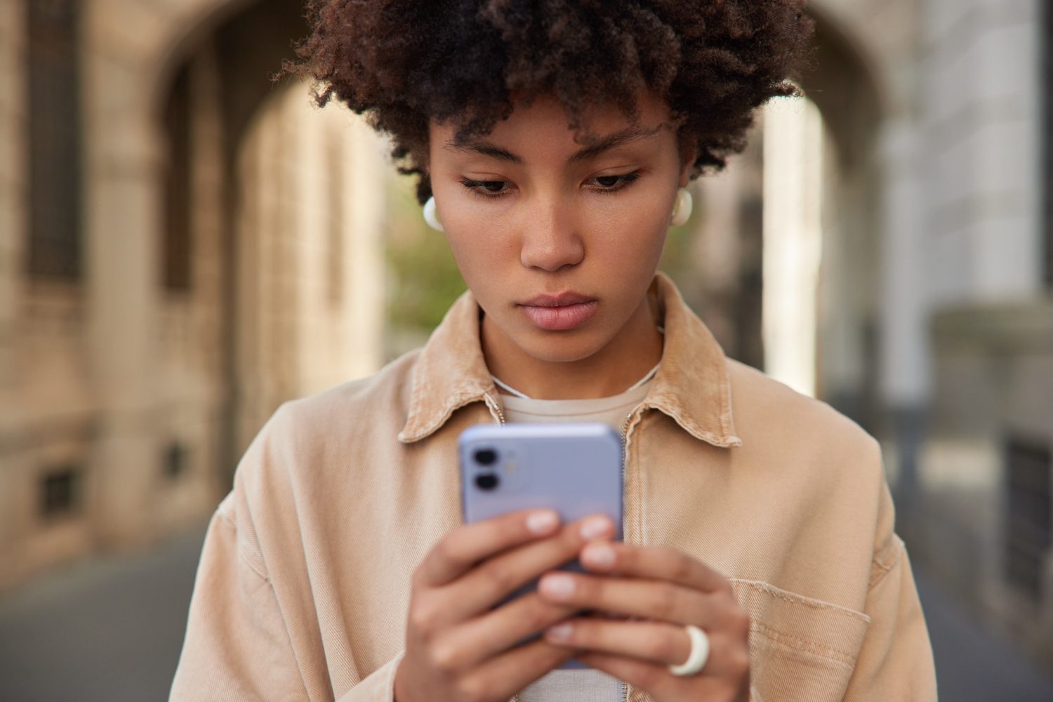 She Only Texts When She Needs Something? Here’s How To Regain The Power 21 She Only Texts When She Needs Something? Here’s How To Regain The Power