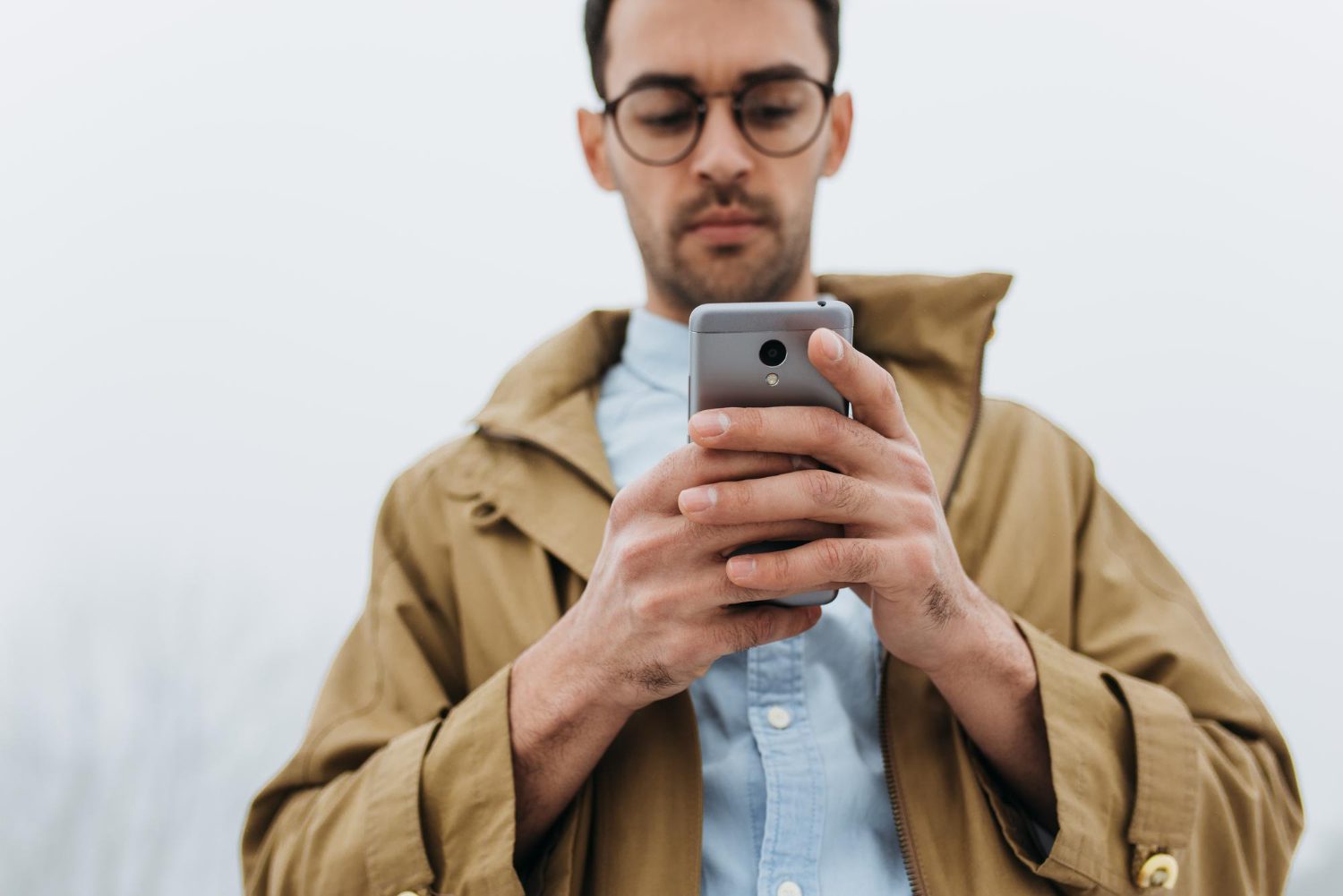 Flirty Texting With Women — What To Say To Spark Desire And Keep Her Hooked 31 Flirty Texting With Women — What To Say To Spark Desire And Keep Her Hooked