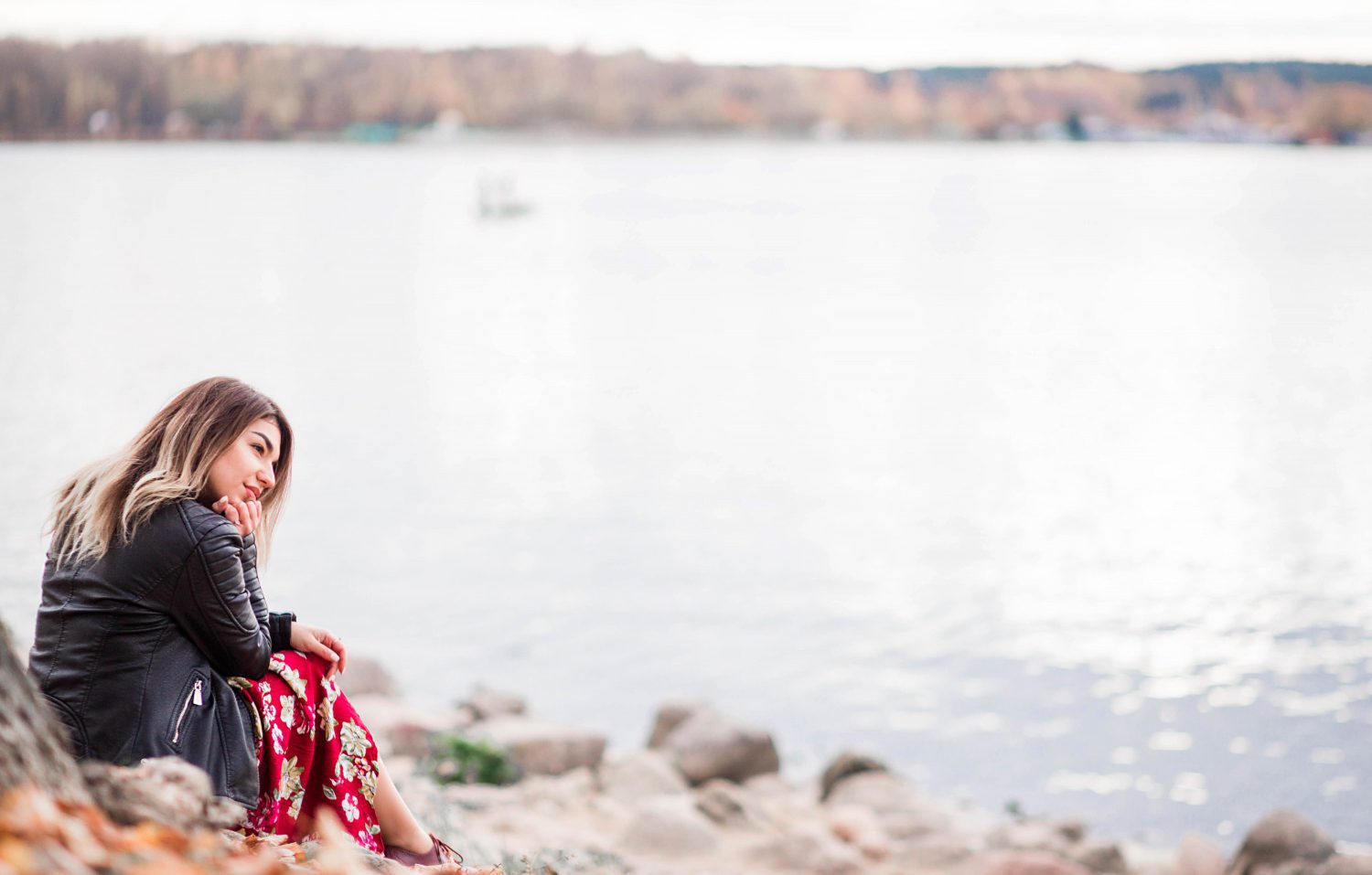7 Powerful Ways To Make Her Miss You (Without Chasing Or Texting First) 26 7 Powerful Ways To Make Her Miss You (Without Chasing Or Texting First)