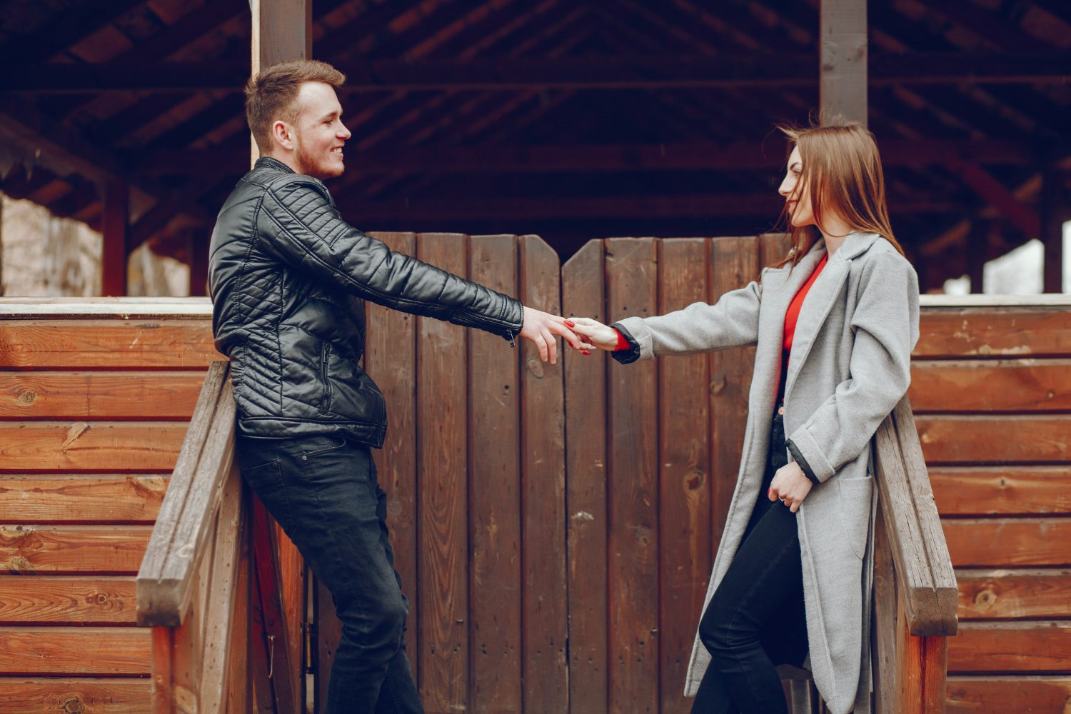 How Women Manipulate Men — And How To Flip The Power Dynamic 40 How Women Manipulate Men — And How To Flip The Power Dynamic