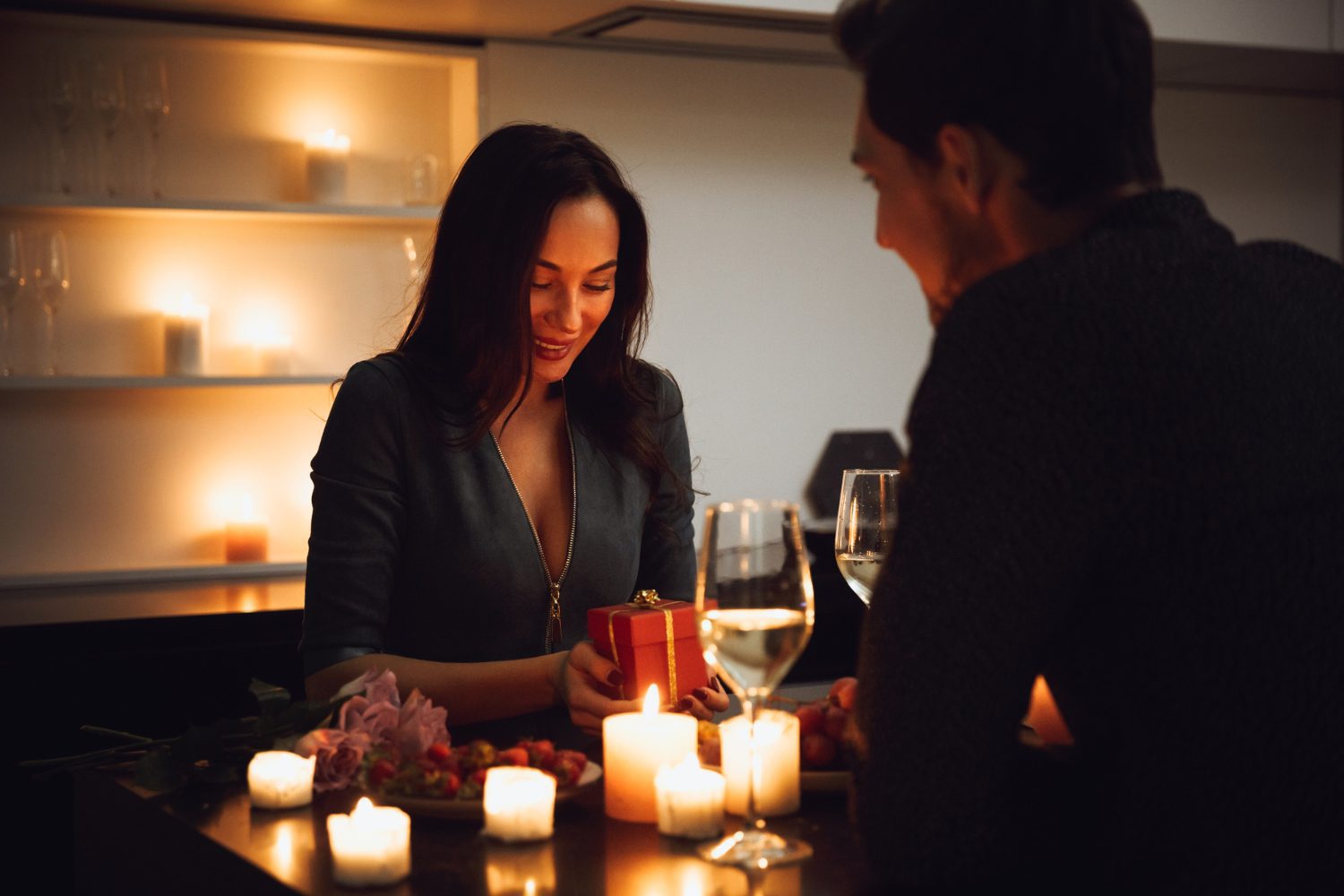 First Date After A Breakup — How To Show Up Without Emotional Baggage 32 First Date After A Breakup — How To Show Up Without Emotional Baggage