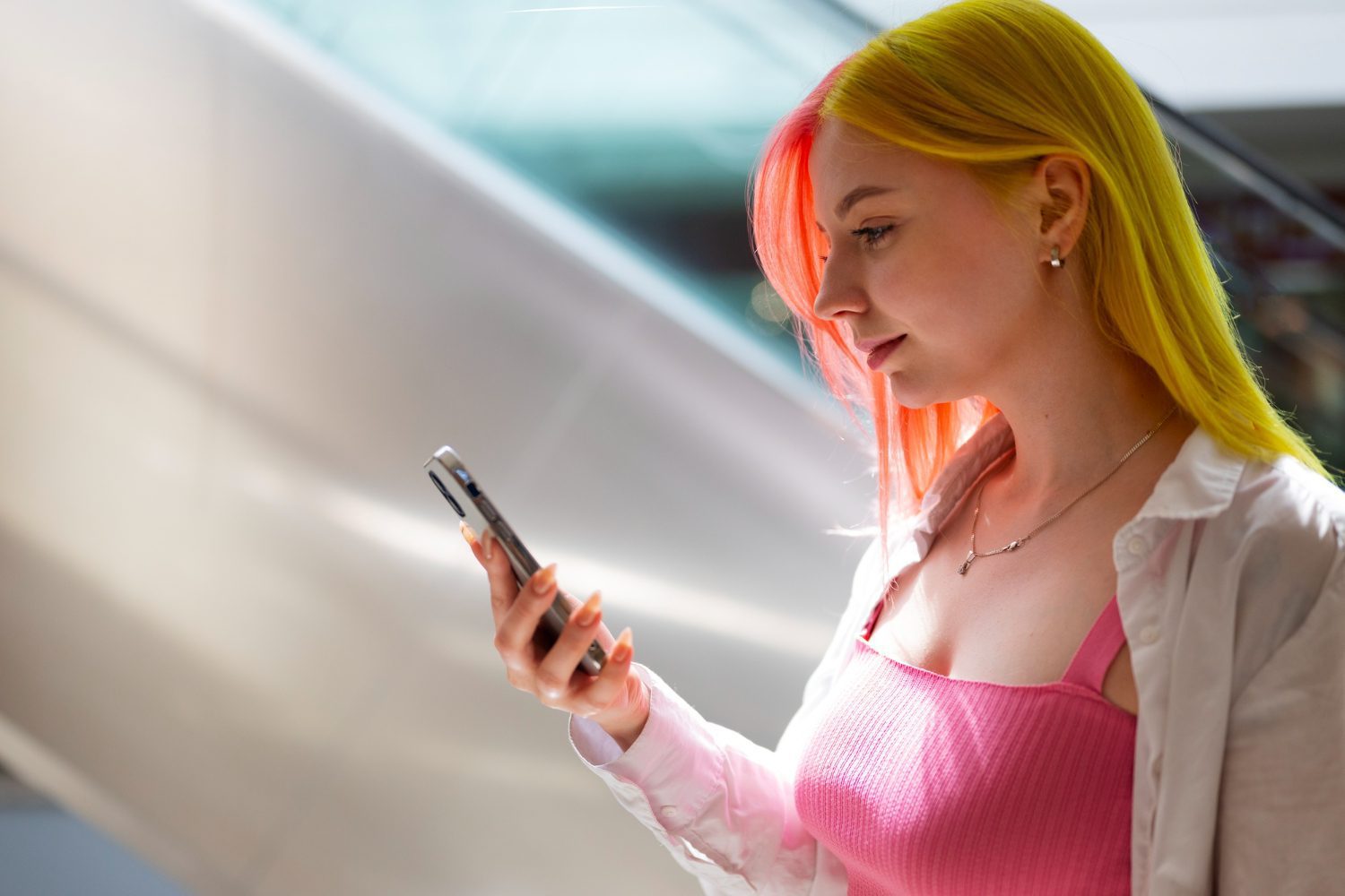 Why Do Girls Take So Long To Text Back? Decode Her Silence Before You Kill The Vibe 27 Why Do Girls Take So Long To Text Back? Decode Her Silence Before You Kill The Vibe