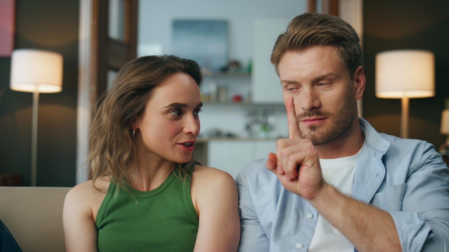 How To Deal With A Controlling Wife Without Ruining Your Marriage 34 How To Deal With A Controlling Wife Without Ruining Your Marriage