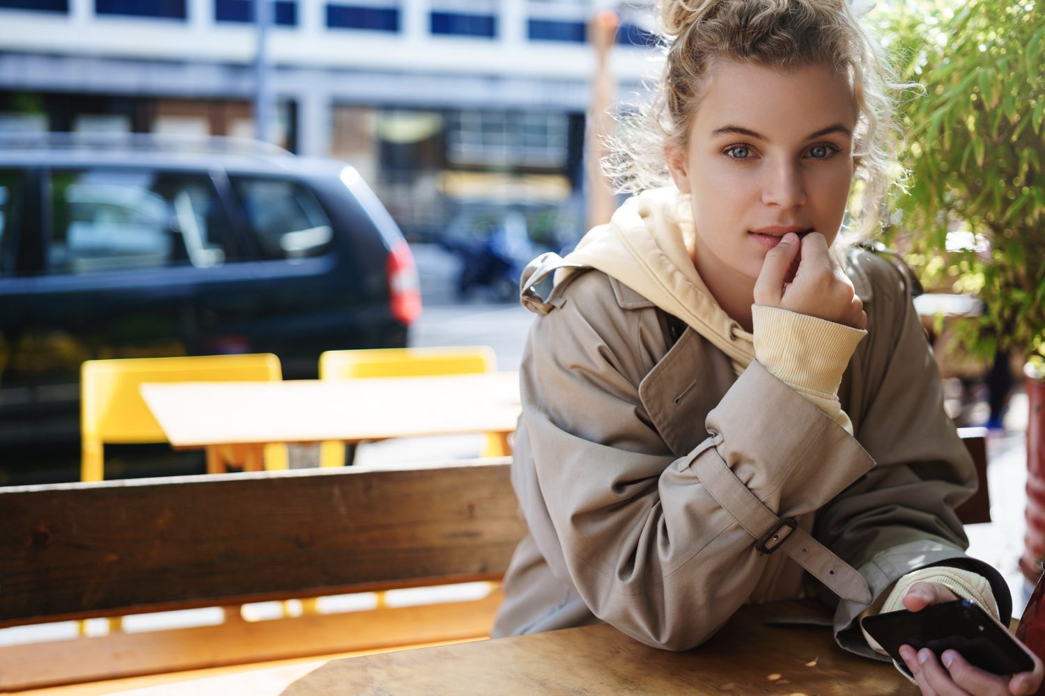Signs A Girl Is Inexperienced (But Secretly Curious About You) 36 Signs A Girl Is Inexperienced (But Secretly Curious About You)
