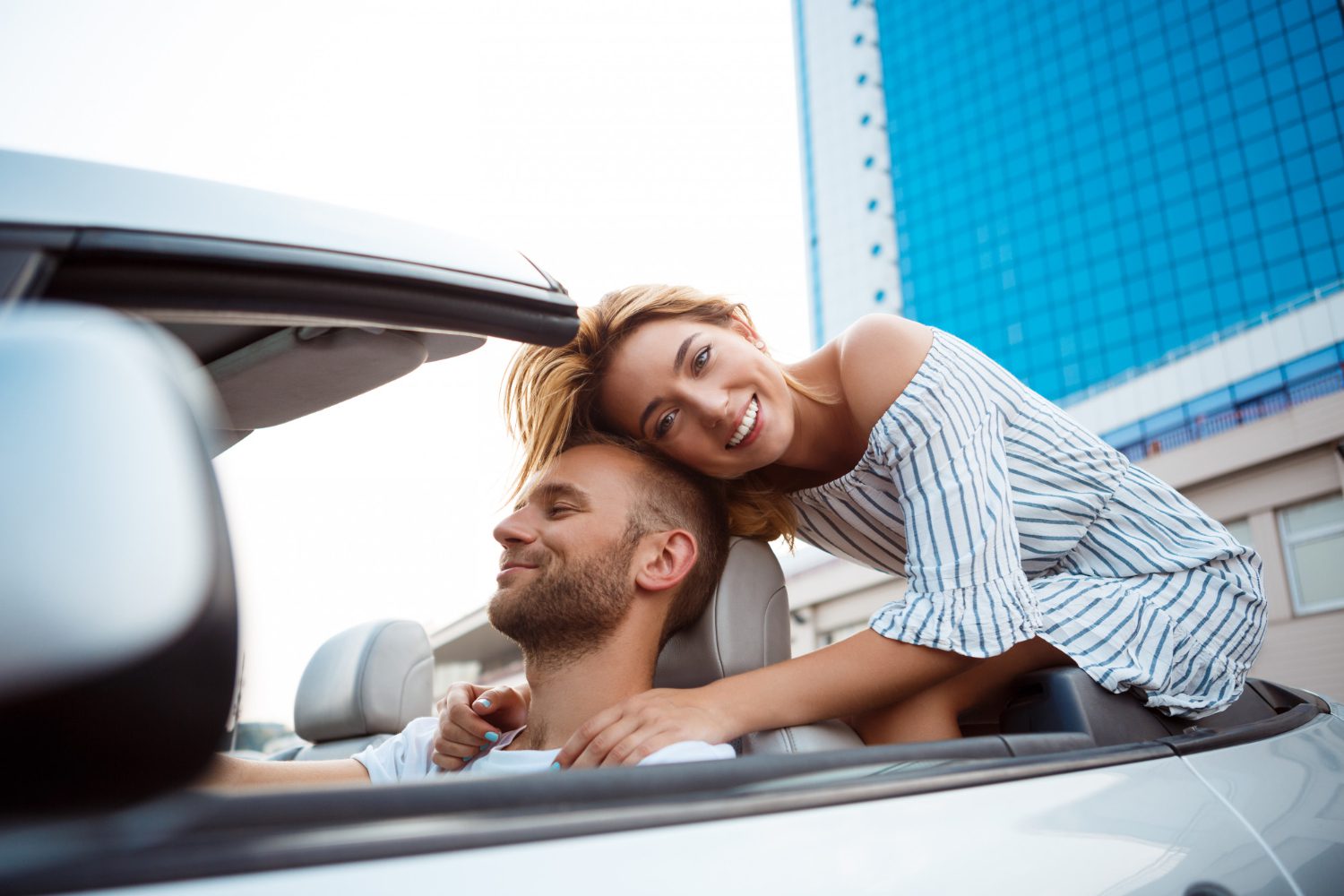 8 Psychological Reasons You Attract Gold Diggers — And How To Stop The Pattern 32 8 Psychological Reasons You Attract Gold Diggers — And How To Stop The Pattern