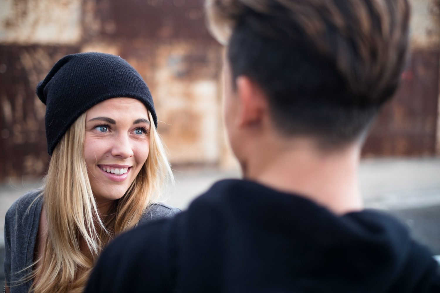 13 Clear Signs A Married Woman Is Secretly In Love With You 14 13 Clear Signs A Married Woman Is Secretly In Love With You