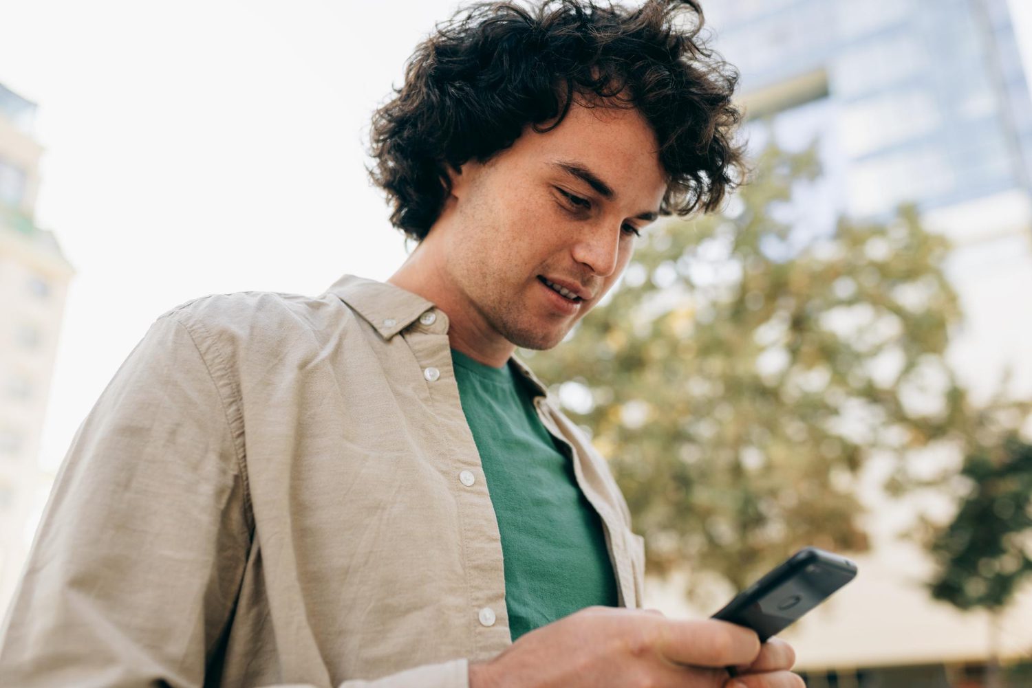 Why Modern Dating Is So Complicated — And How To Navigate It Like A Pro (Complete Guide) 26 Why Modern Dating Is So Complicated — And How To Navigate It Like A Pro (Complete Guide)