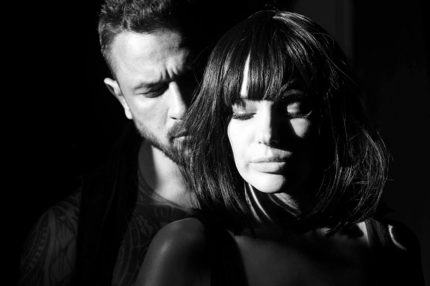 13 Clear Signs Your Long-Term Relationship Is Definitely Over 16 Clear Signs Your Long-Term Relationship Is Definitely Over