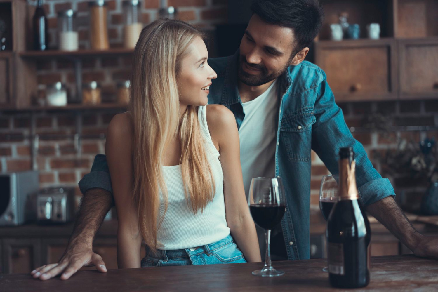 Texting, Testing, And Touching — The 3 Phases Of Building Real-Life Attraction 24 Texting, Testing, And Touching — The 3 Phases Of Building Real-Life Attraction