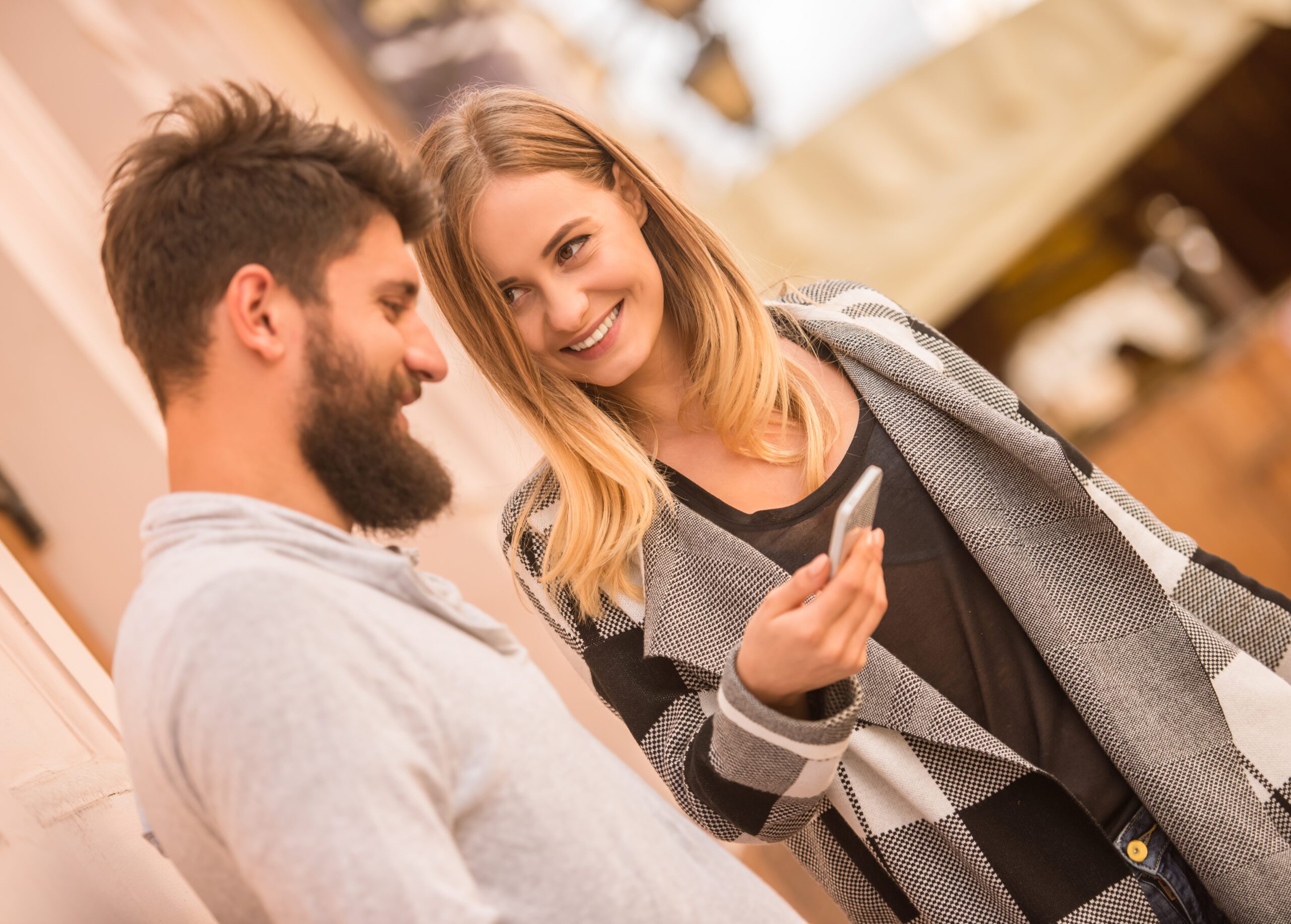 My Girlfriend Wants All My Time! How To Set Boundaries Without Losing Her 9 Young Happy Couple On A Walk In The City