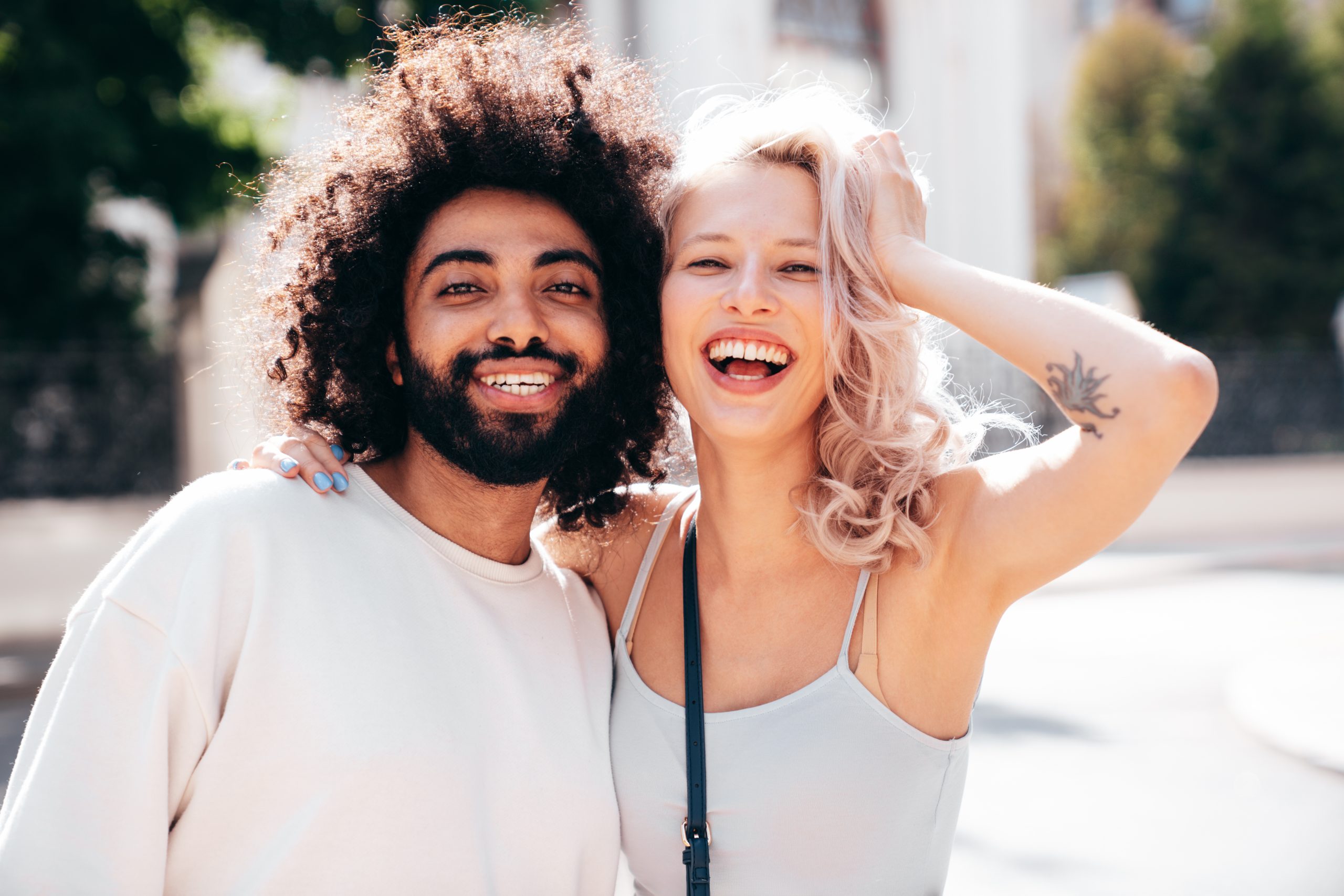 Is She Playing Hard To Get, Or Just Not Interested? How To Tell The Difference Instantly 25 Is She Playing Hard To Get, Or Just Not Interested? How To Tell The Difference Instantly