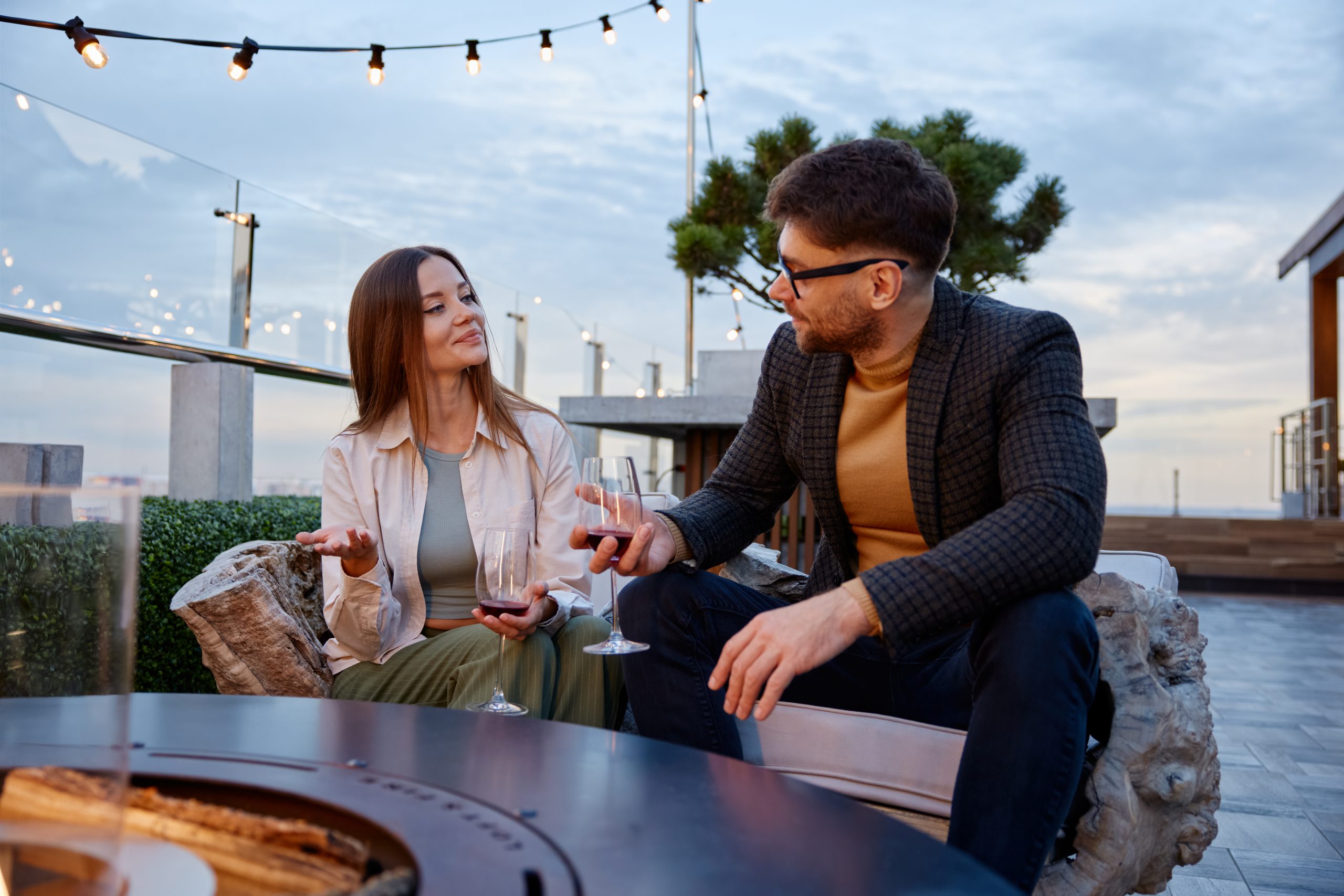 How To Find A High-Quality Woman That’s Not Addicted To Social Media Validation 18 How To Find A High-Quality Woman That’s Not Addicted To Social Media Validation
