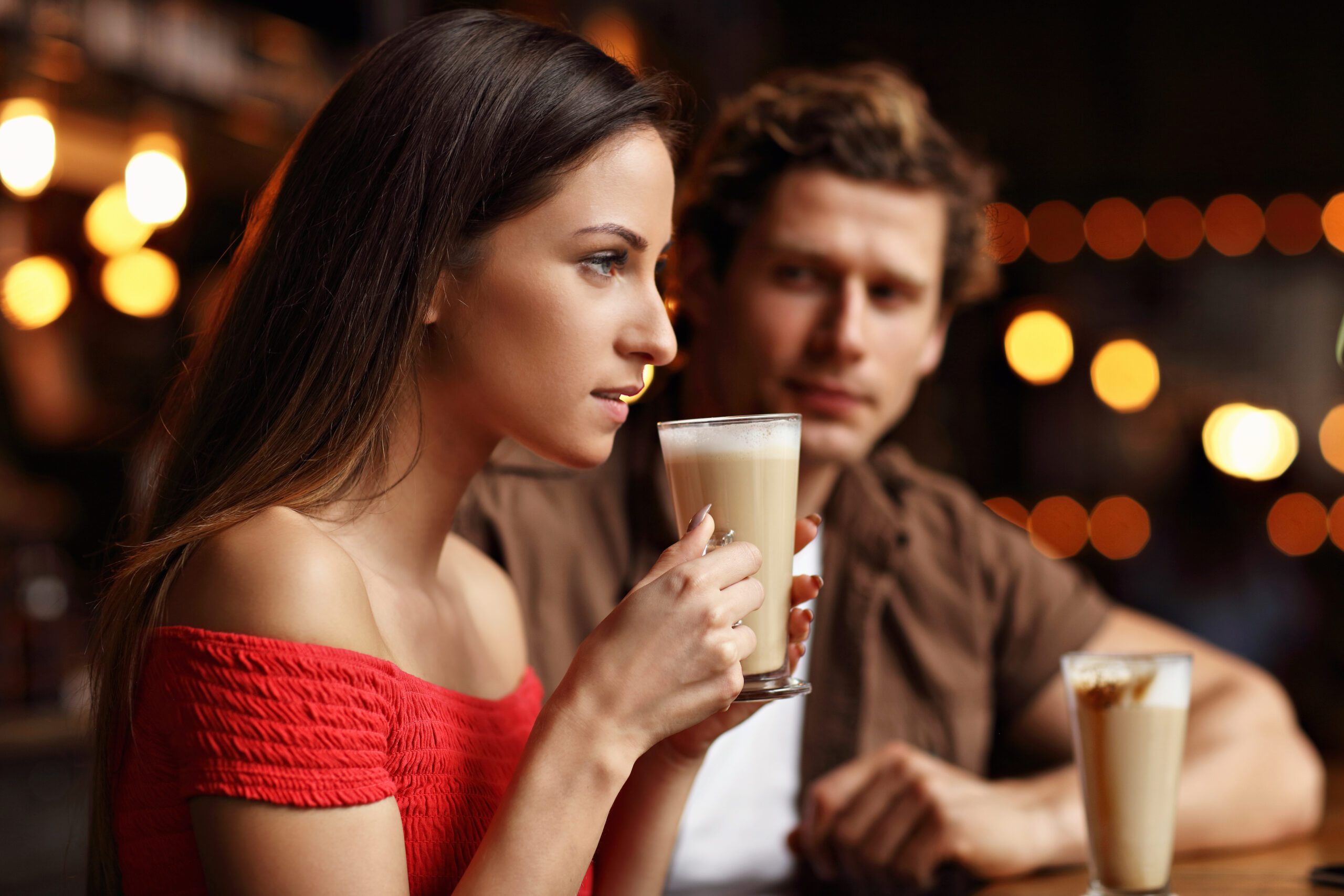Should You Be Persistent With A Girl? The Fine Line Between Power And Desperation 17 Should You Be Persistent With A Girl? The Fine Line Between Power And Desperation