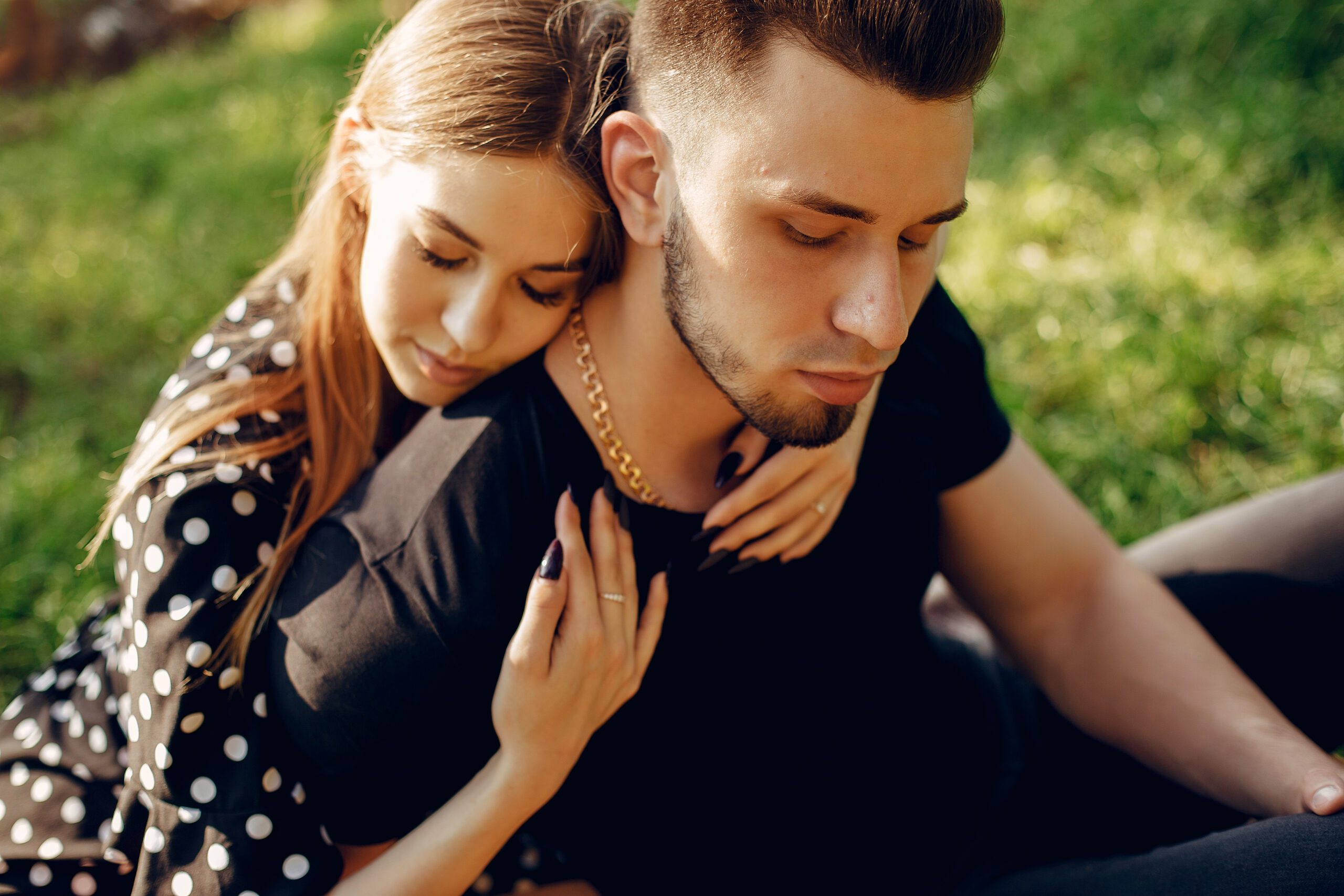Top Reasons People Cheat In Relationships (Psychological Breakdown) 25 Top Reasons People Cheat In Relationships (Psychological Breakdown)