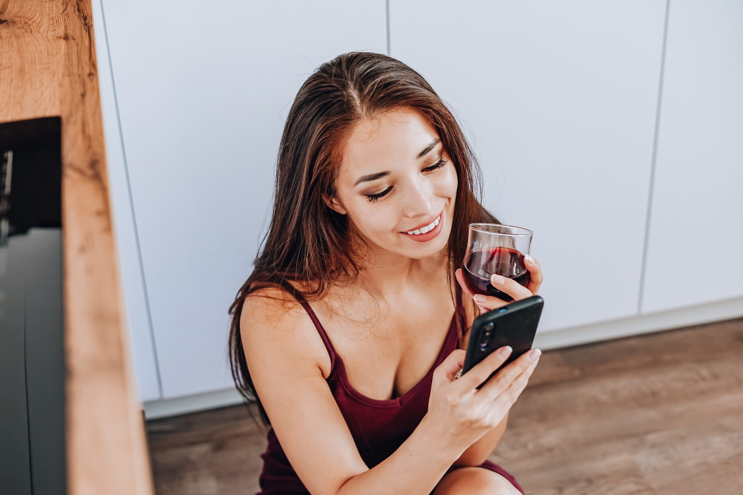 Do You Need Abs To Get Laid On Tinder? What Women Are Really Looking For 18 Do You Need Abs To Get Laid On Tinder? What Women Are Really Looking For