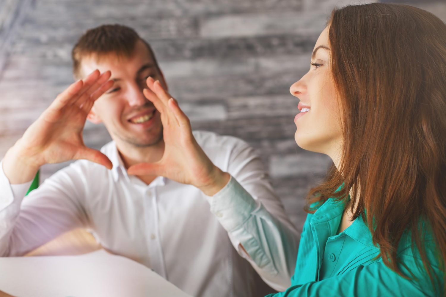 How To Create Unspoken Sexual Tension With A Woman (Step-by-Step Guide